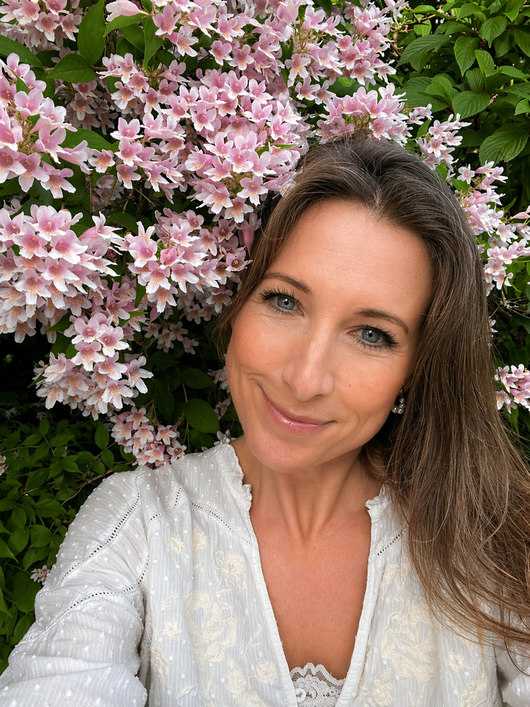 Portræt af Emilie Krogh i naturligt lys